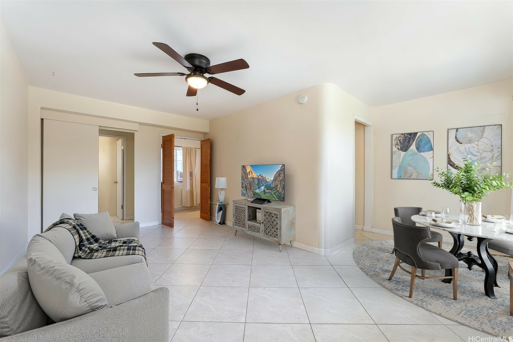 Property Photo: