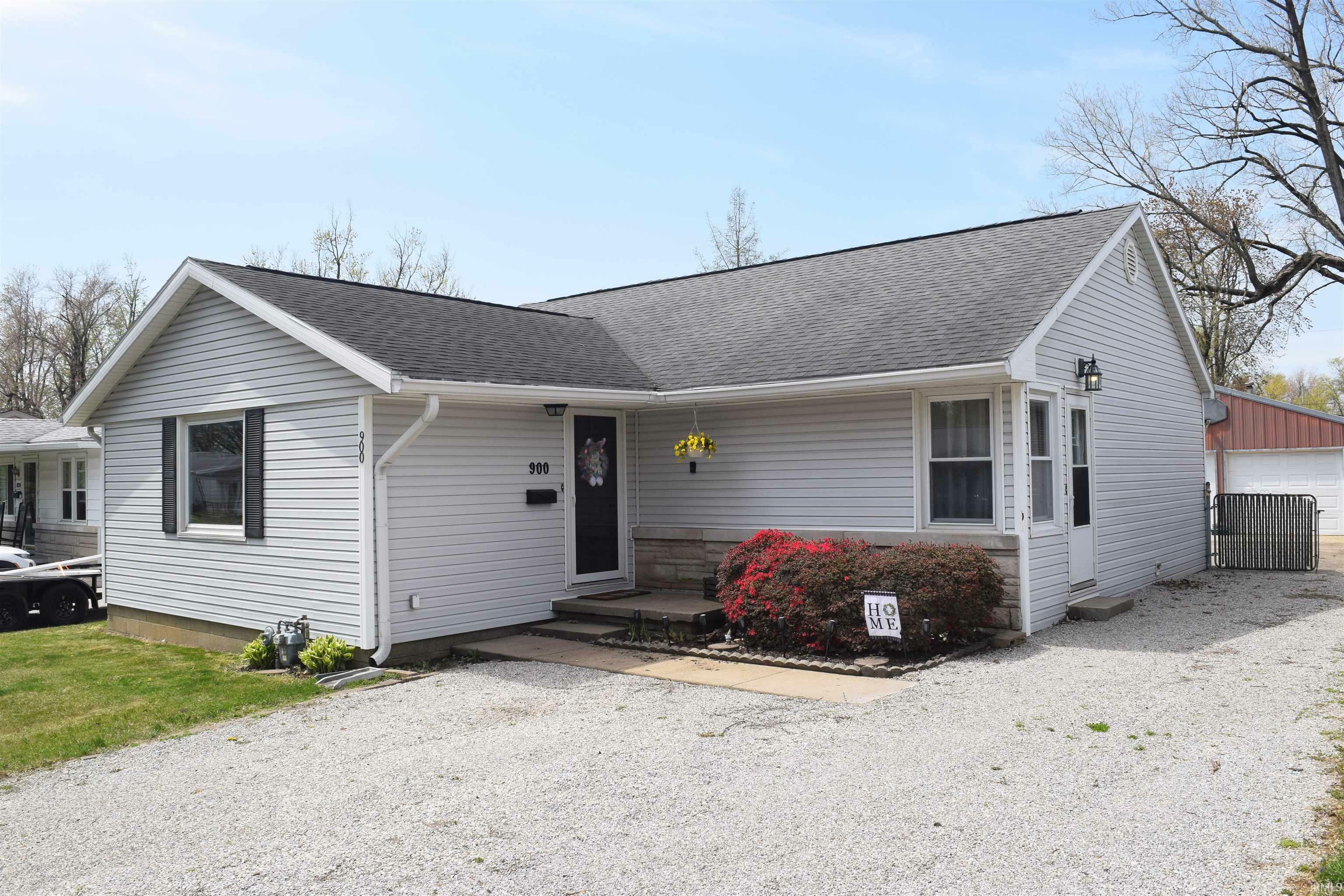 Property Photo: 900 N Alvord Boulevard IN 47711