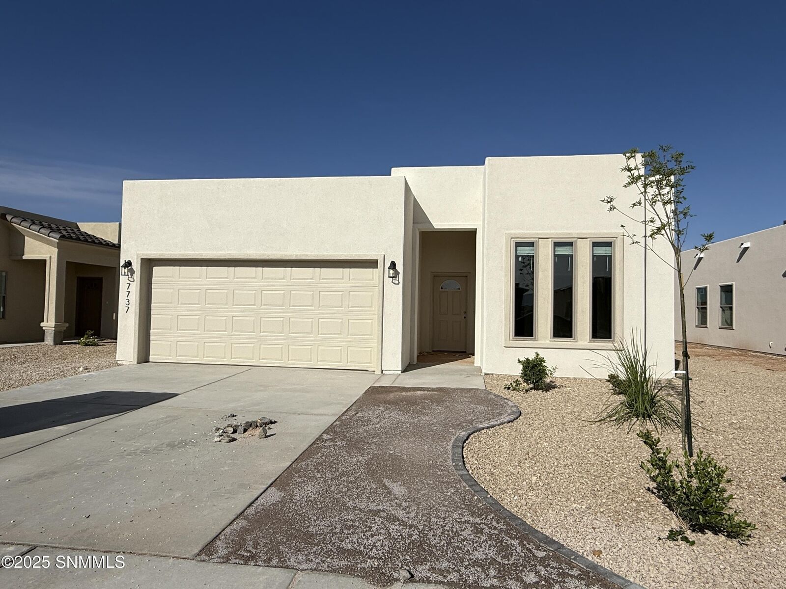 Property Photo: 7737 San Eduardo Street NM 88012