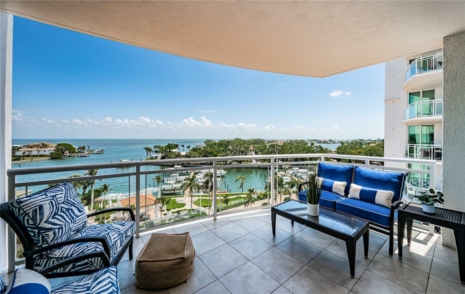 Property Photo: 1325 Snell Isle Boulevard NE 607 FL 33704