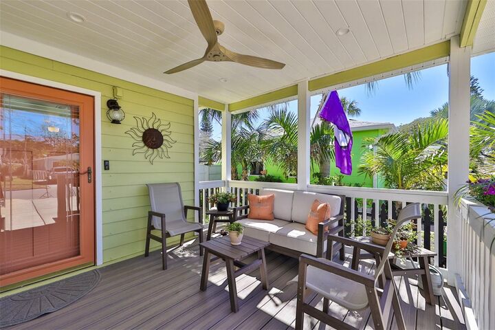 Property Photo:  3008 Dupont Street S  FL 33707 