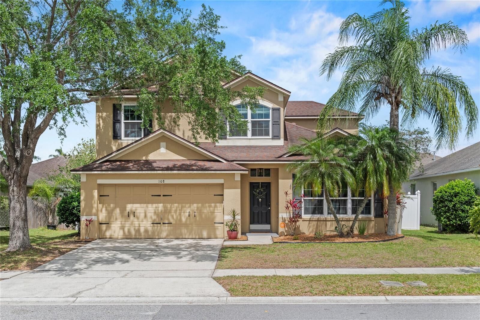 Property Photo:  108 Portstewart Drive  FL 32828 