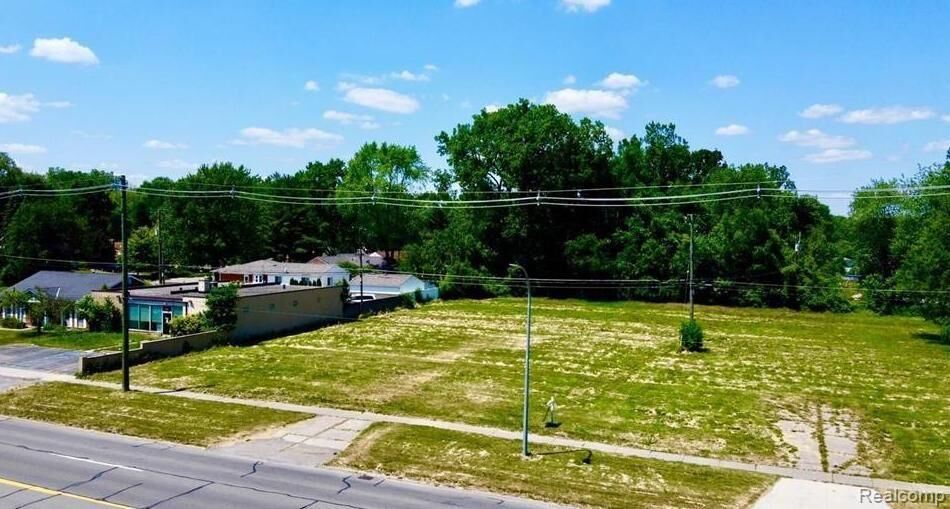 Property Photo: 27480 5 Mile Road MI 48154 3904