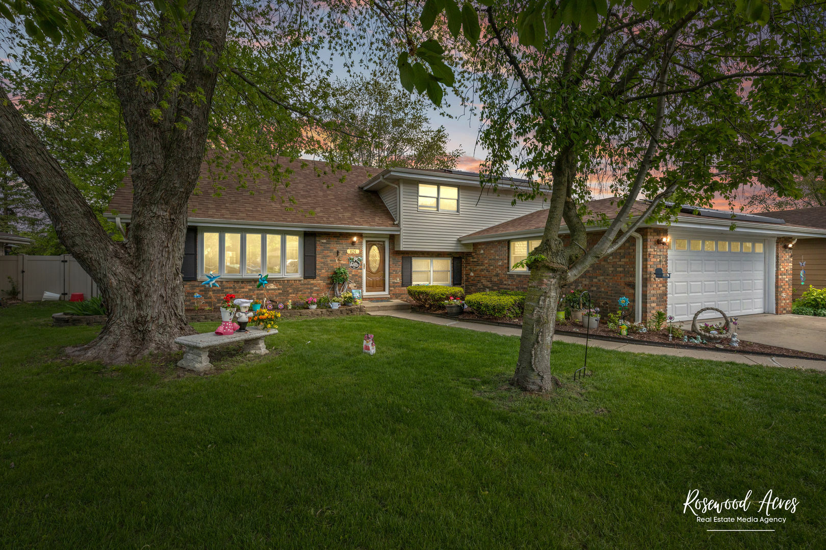 624 Shorewood Drive  Shorewood IL 60404 photo