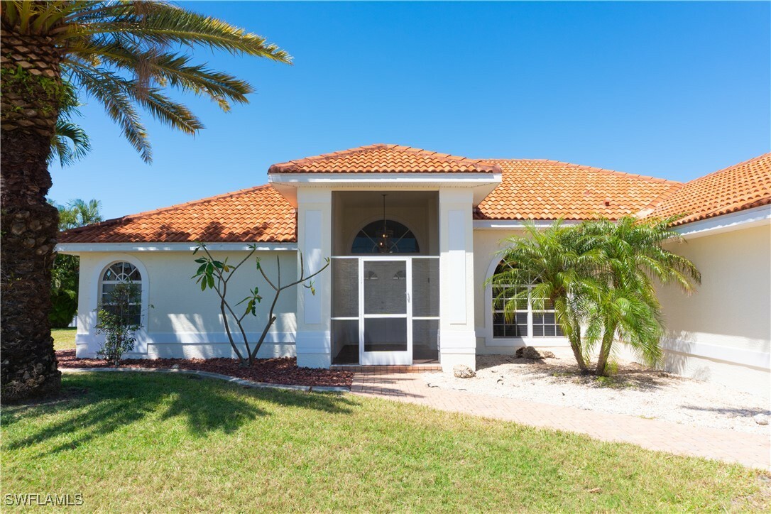Property Photo: 3406 SE 17th Avenue FL 33904