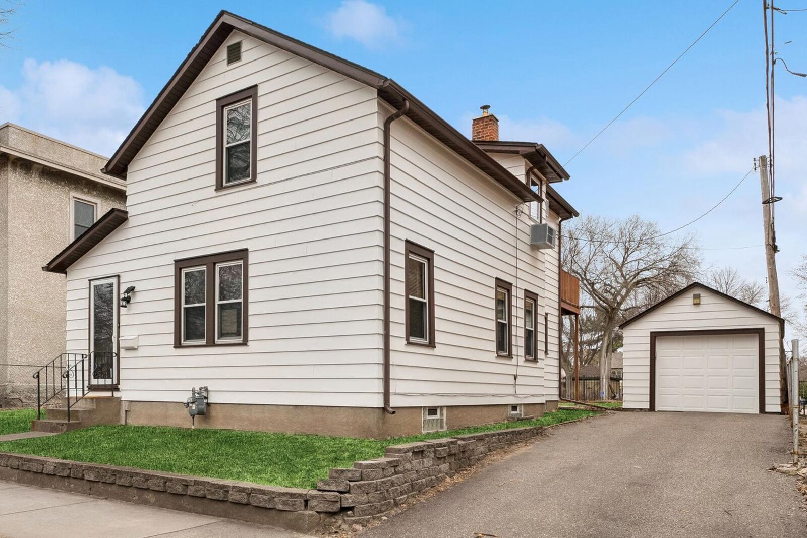 Property Photo: 316 6th Avenue NE MN 55413
