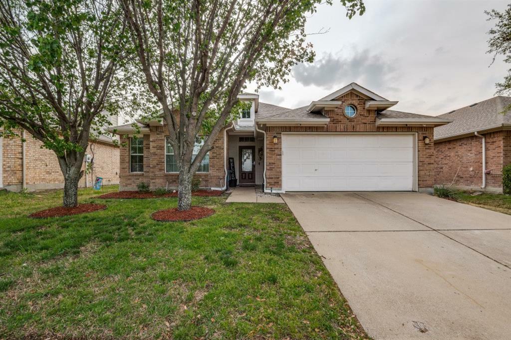 5743 Wisdom Creek Drive  Dallas TX 75249 photo