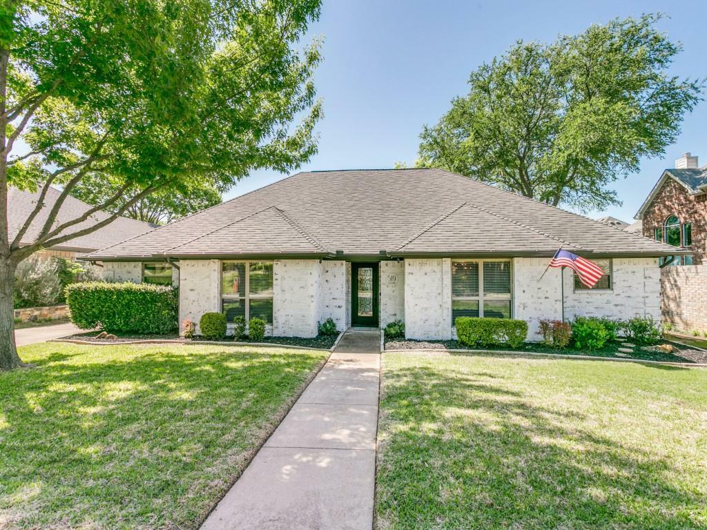 Property Photo: 519 Allen Drive TX 76039