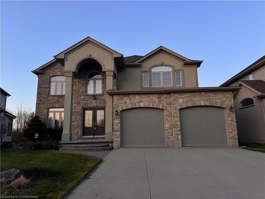 Property Photo: 510 Forest Gate Crescent ON N2V 2X2