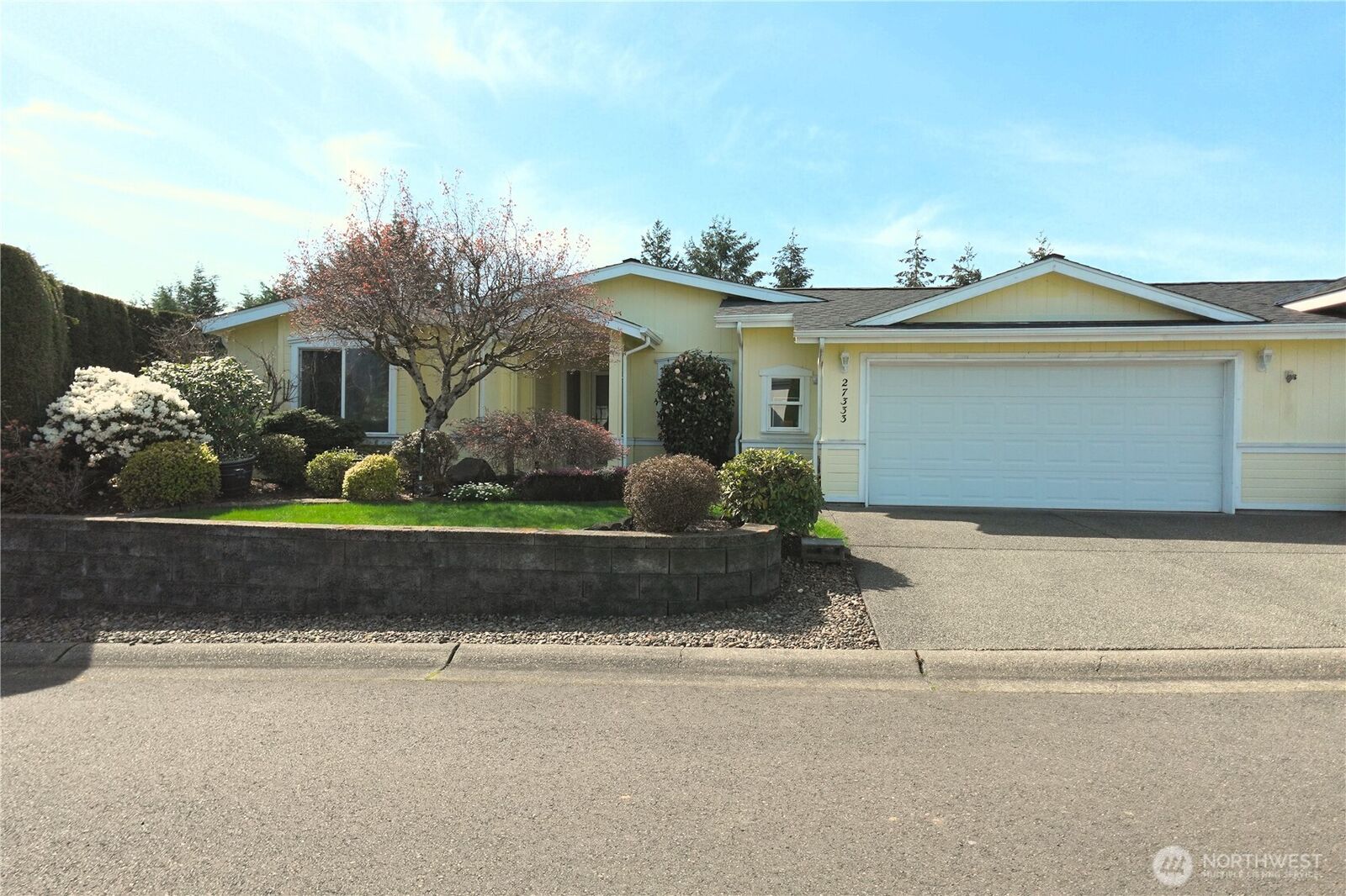 Property Photo: 27333 217th Street SE 168 WA 98038