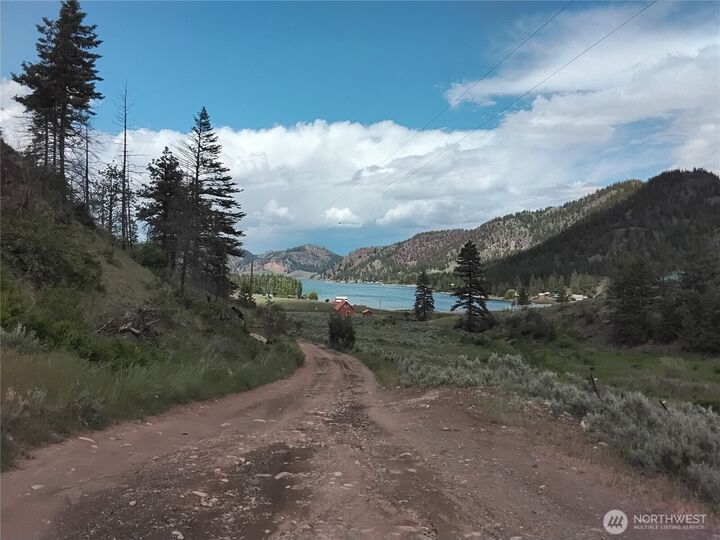 Property Photo:  44  Palmer Mountain Road  WA 98844 