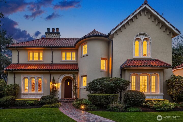 Property Photo: 180 Lake Washington Boulevard E WA 98112
