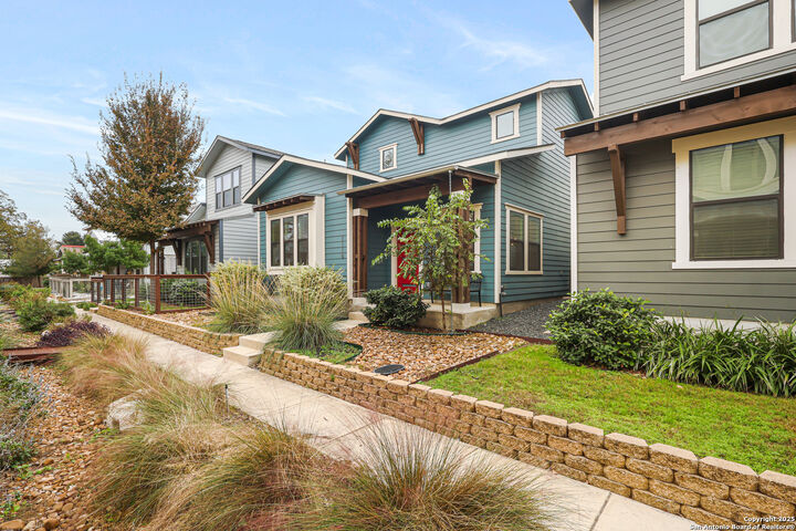 Property Photo:  1118 N N Olive St  TX 78202 