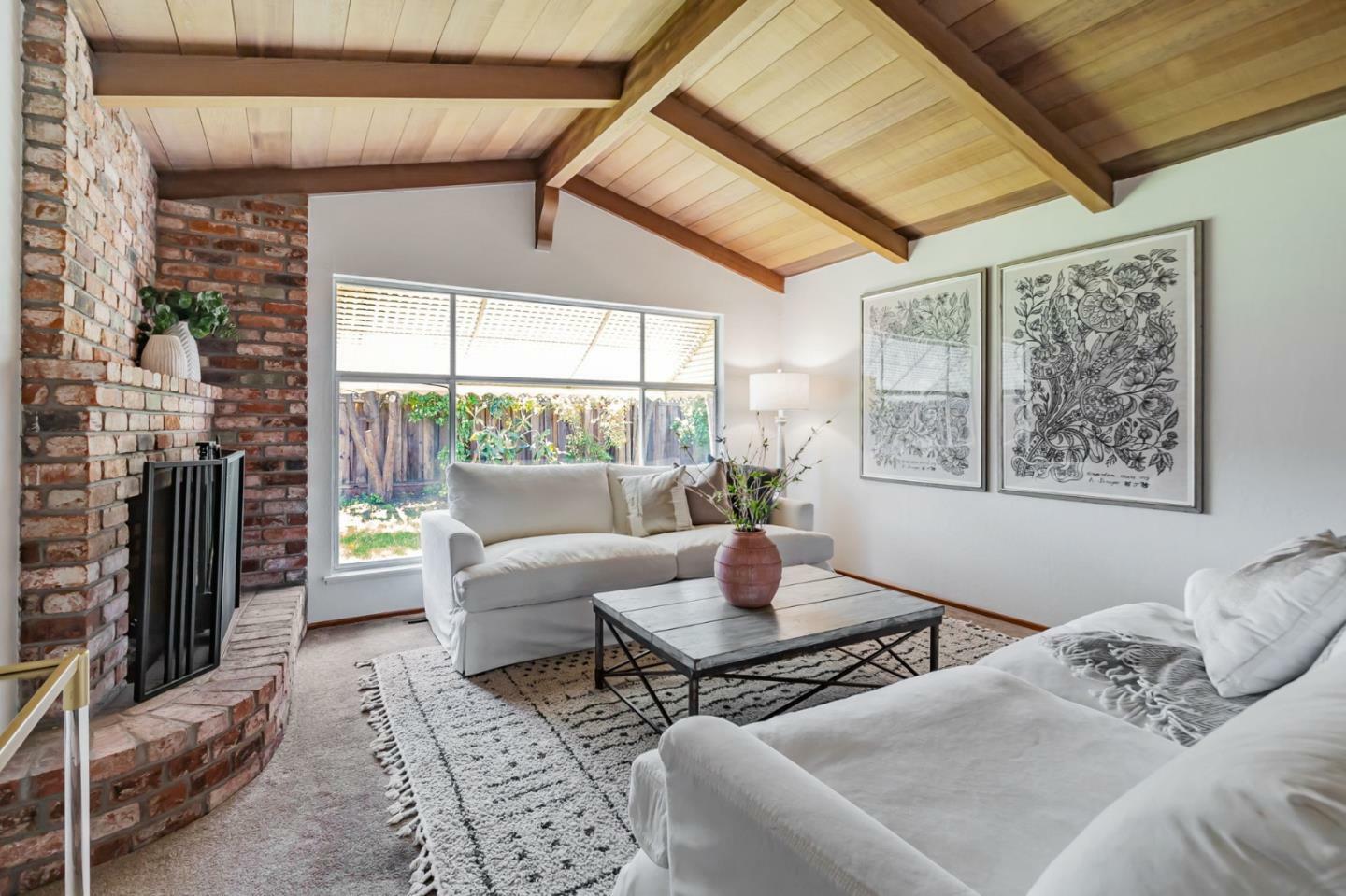 Property Photo: 1328 Whitegate Avenue CA 95125