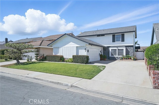 Property Photo: 5201 Del Serra Circle CA 90623