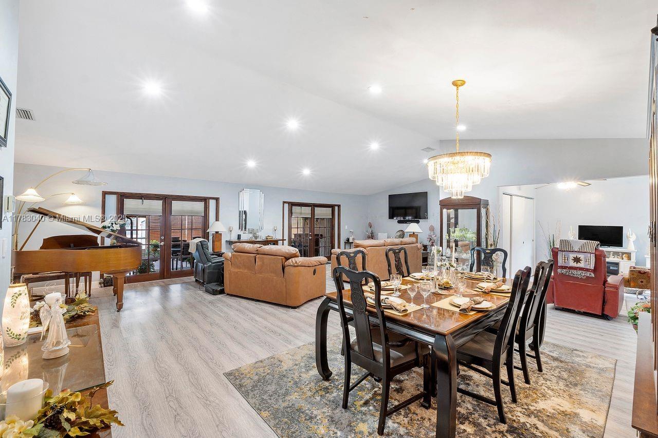 Property Photo: 18201 SW 87th Ave FL 33157