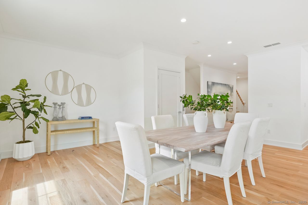 Property Photo: 345 Reef Road B6 CT 06824
