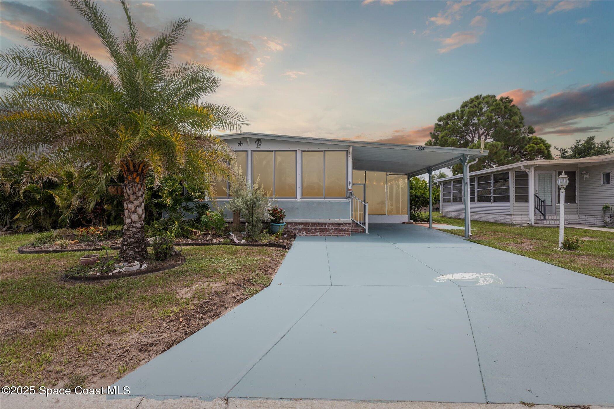 Property Photo: 1002 Ginger Lane FL 32976