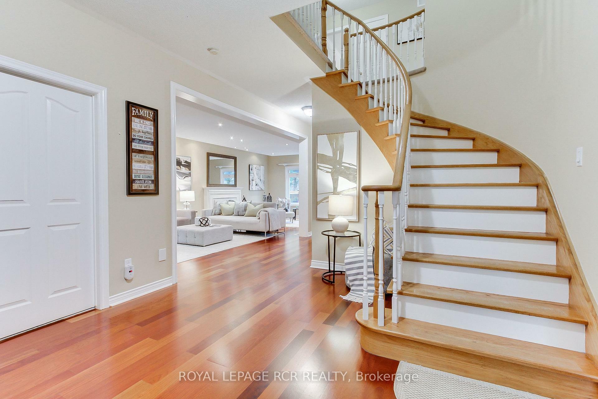 Property Photo: 558 Lyman Boulevard ON L3X 1V8