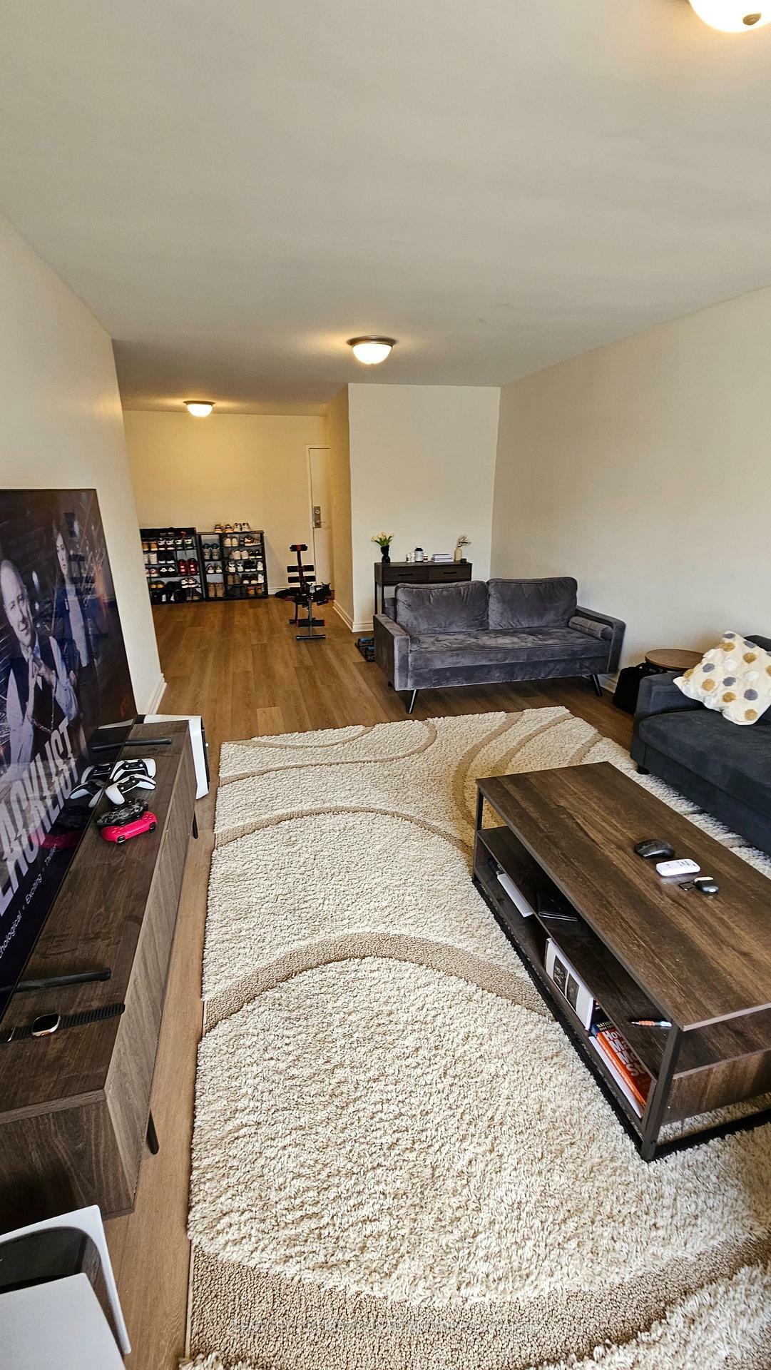 Photo de la propriété: 583 Mornington Avenue 211 ON N5Y 3E9