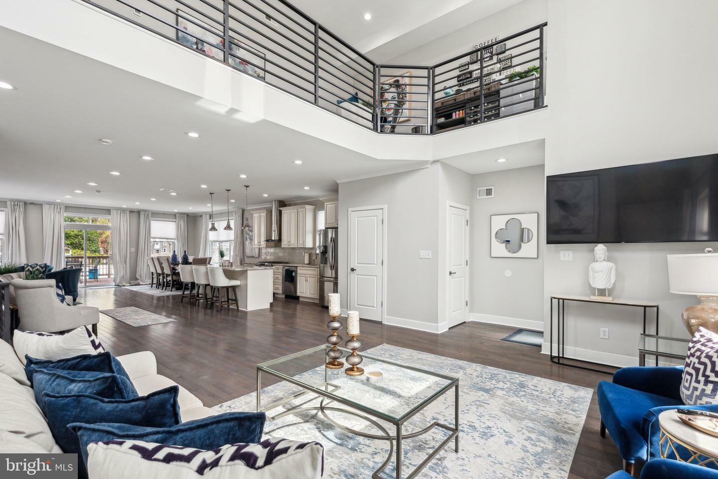 Property Photo: 5301 Gainor Road PA 19131