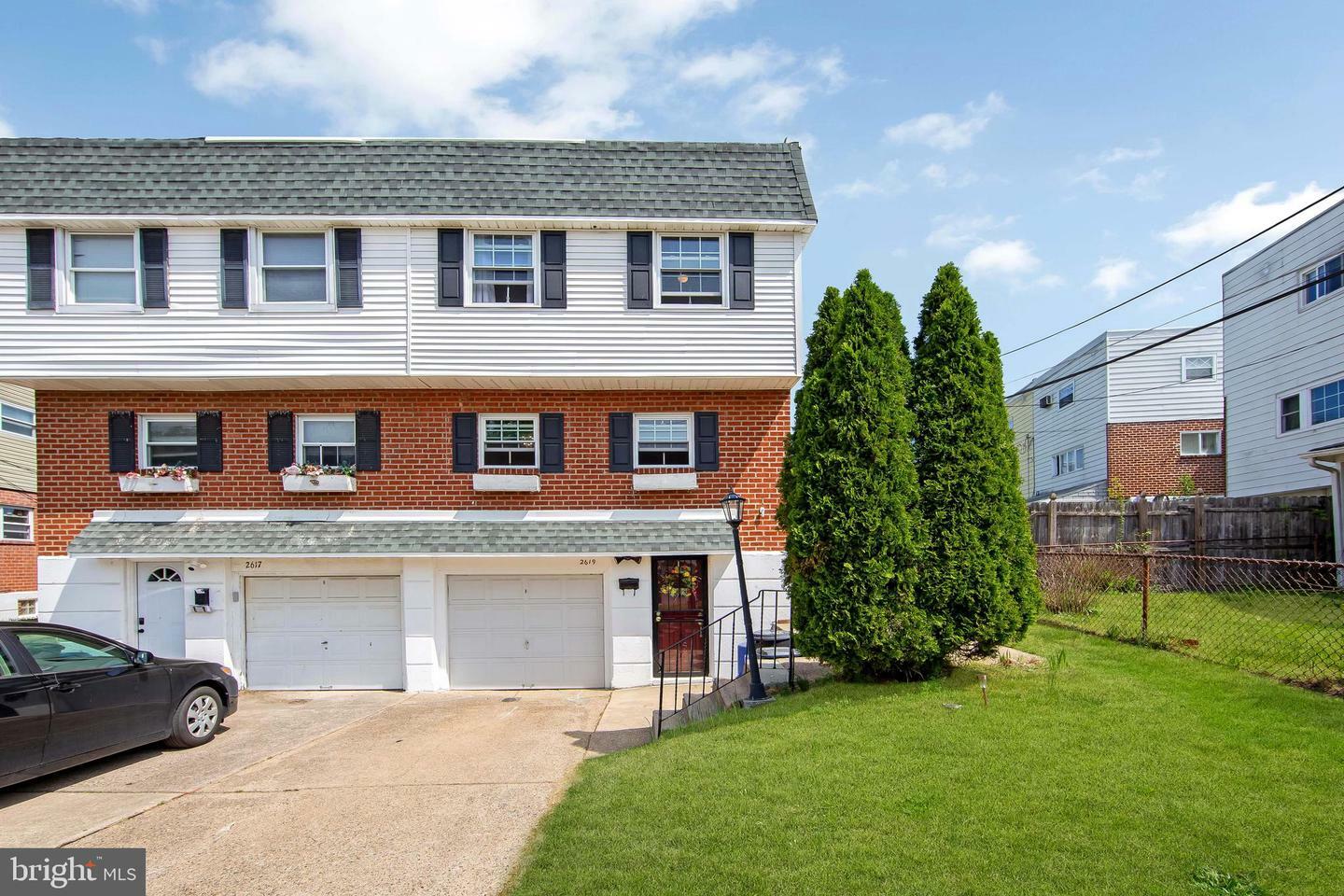 Property Photo: 2619 Tolbut Street PA 19152