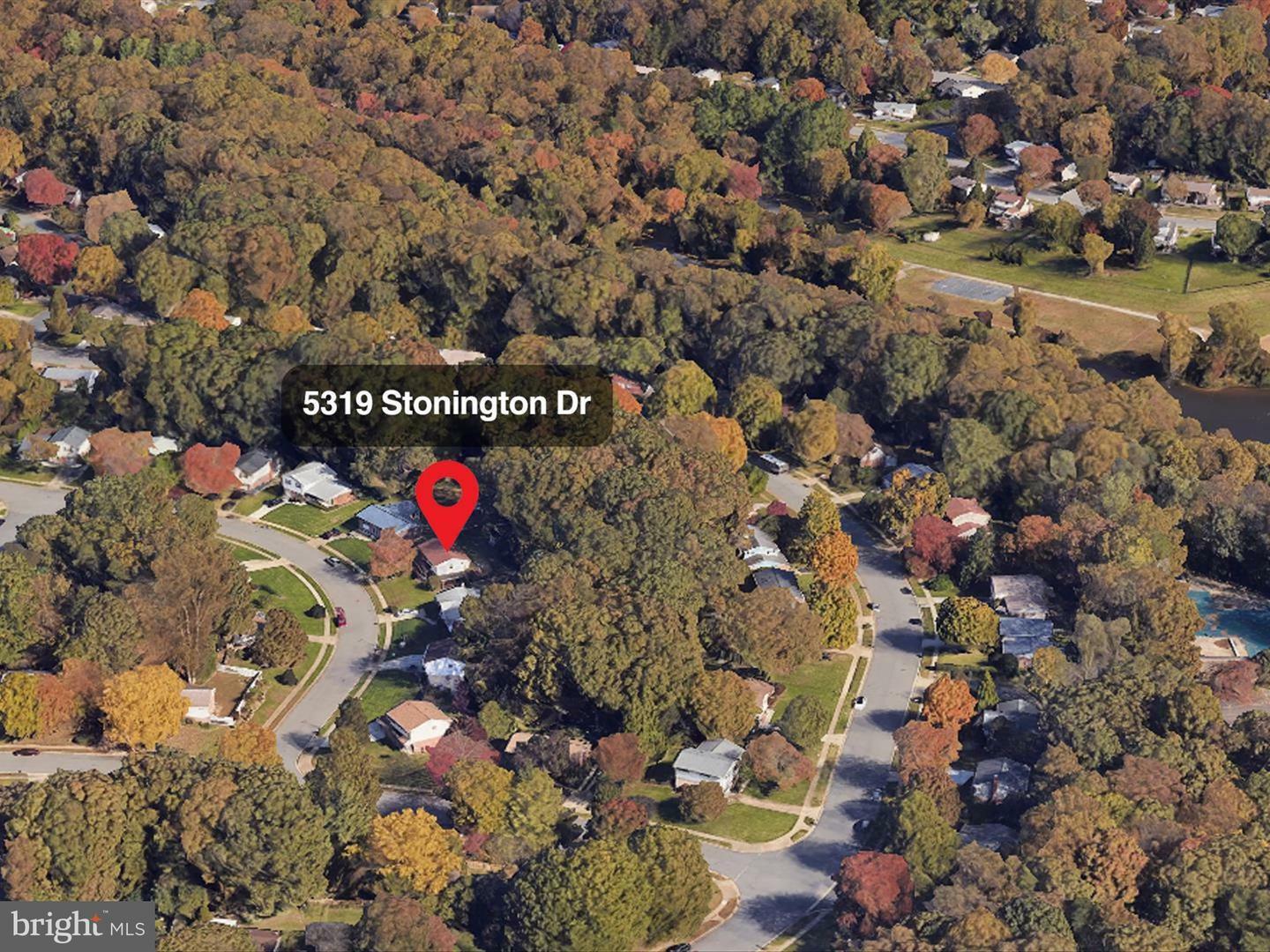 Property Photo: 5319 Stonington Drive VA 22032