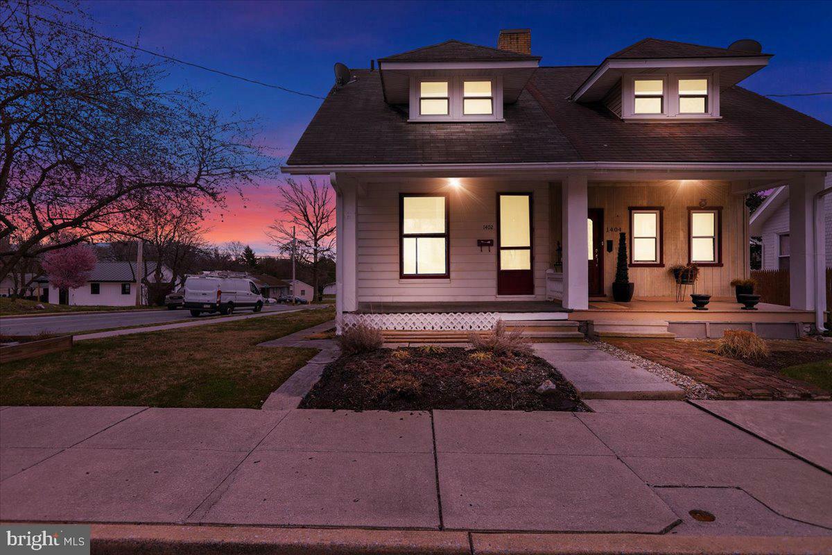 Property Photo: 1402 Elm Street PA 17042