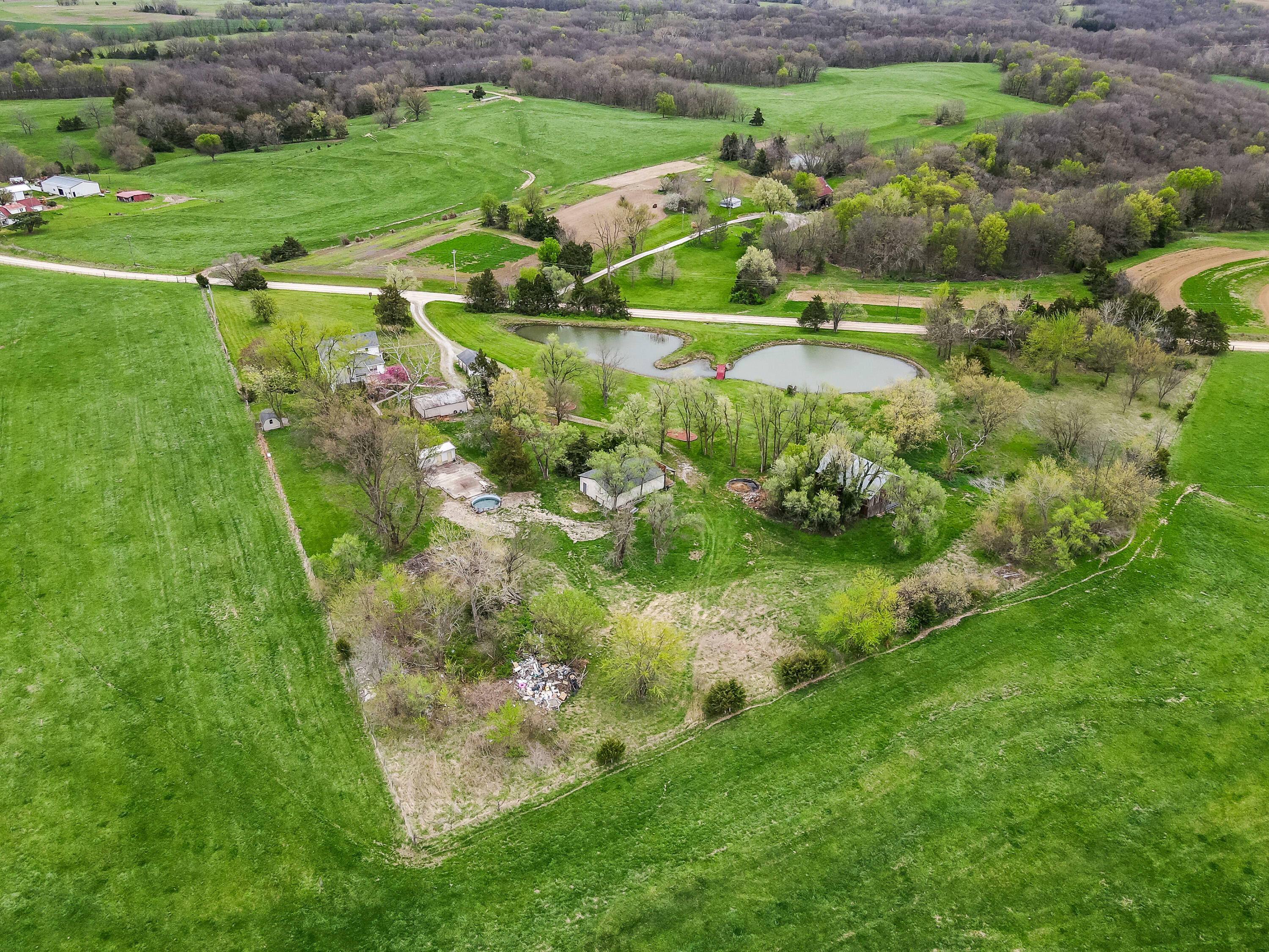 Property Photo: 9904 Georgetown Dr MO 65276