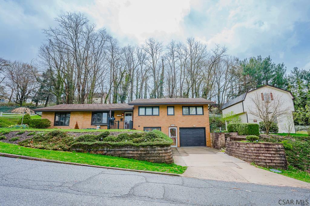Property Photo: 1500 Linwood Avenue PA 15902