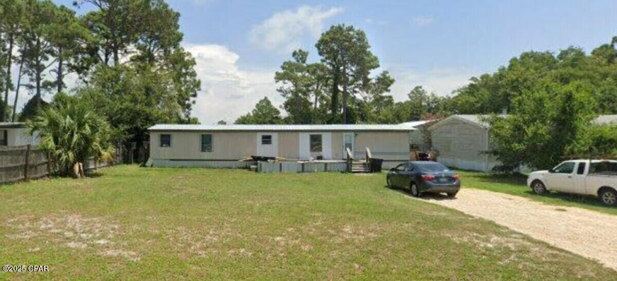 Property Photo:  437 Water Oak Circle  FL 32408