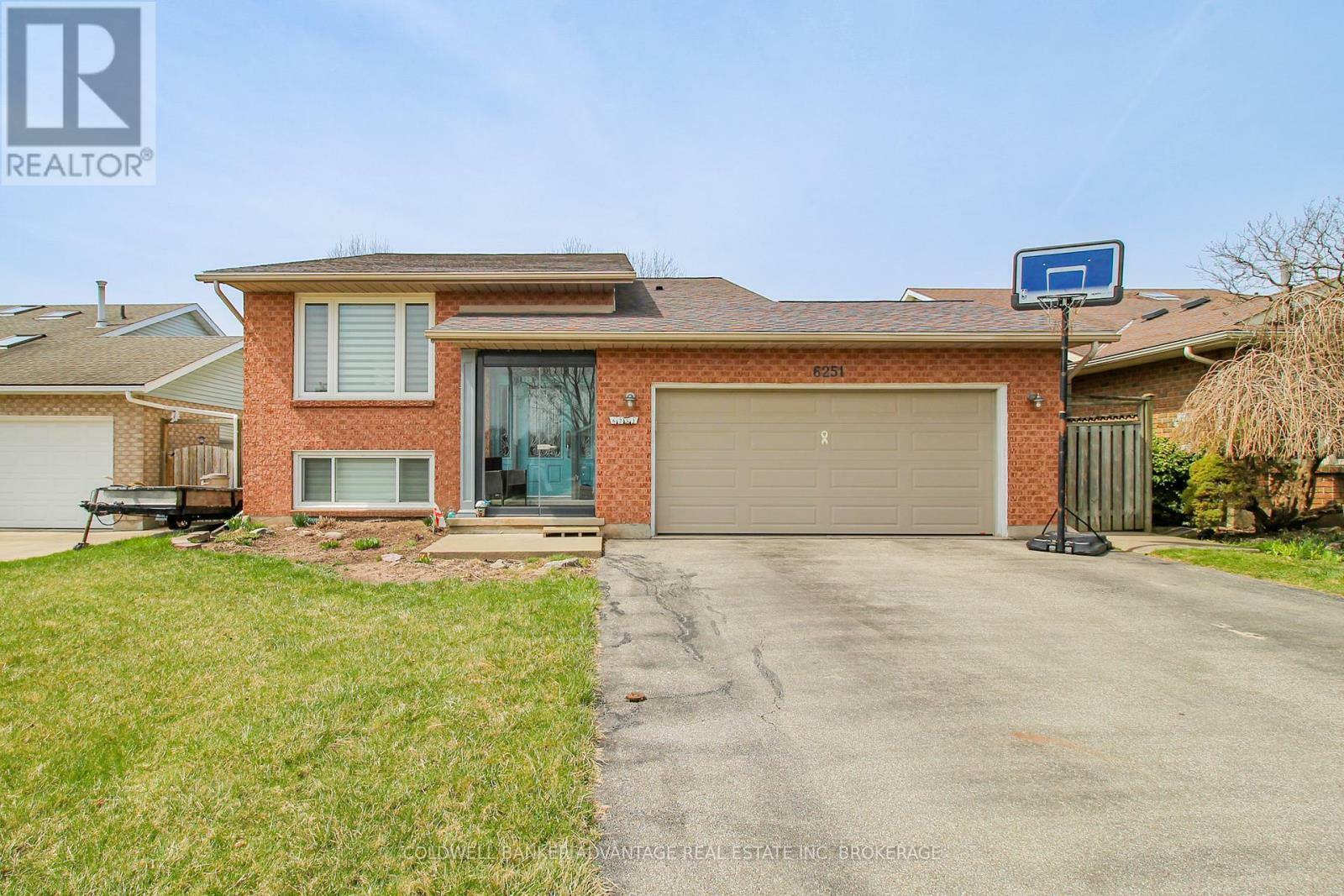 6251 Sherri Avenue  Niagara Falls (West Wood) ON L2H 2W7 photo
