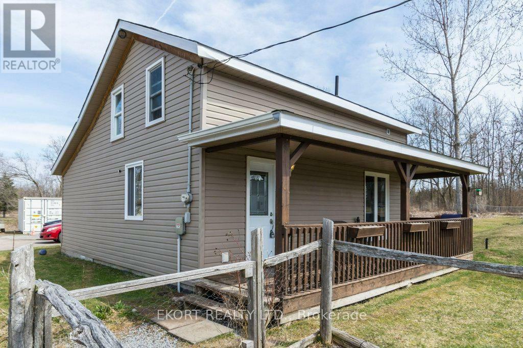 16 Gore Street  Tyendinaga (Tyendinaga Township) ON K0K 3A0 photo