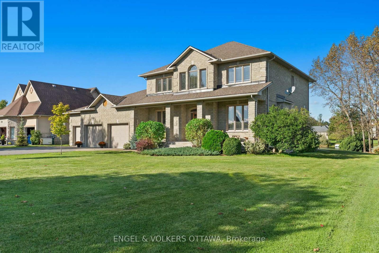 Photo de la propriété: 6808 Suncrest Drive ON K4P 0B2