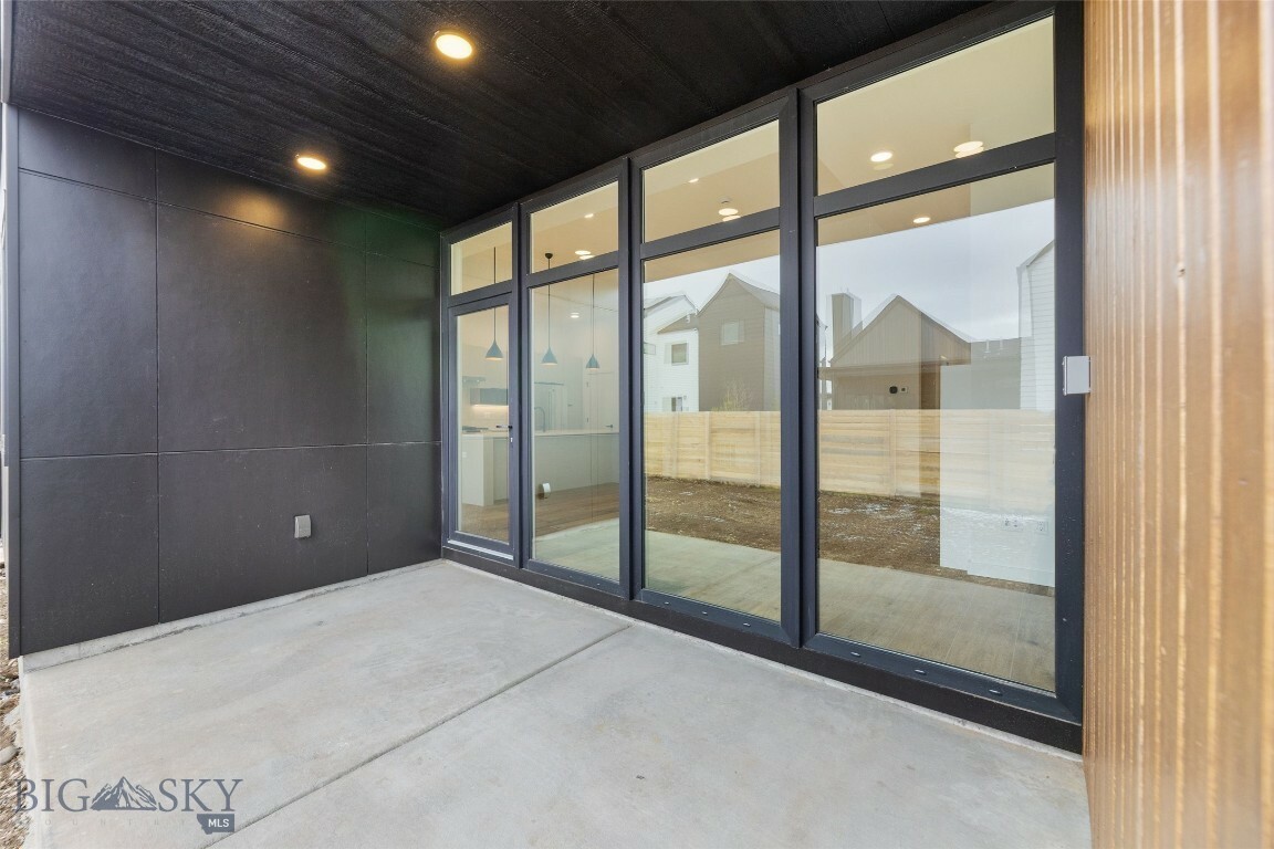Property Photo: 2806 S 30th Avenue MT 59718