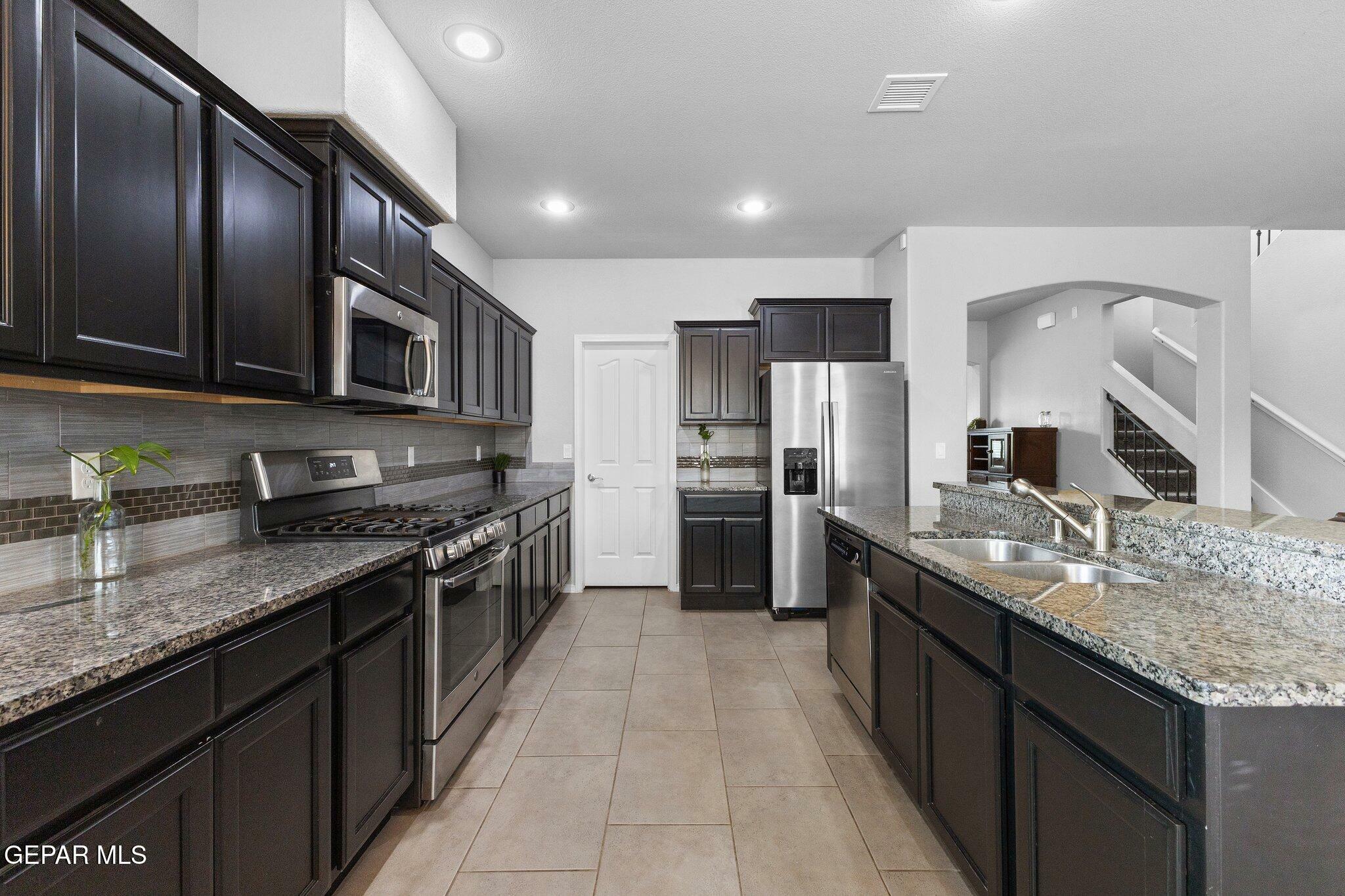 Property Photo: 14265 Don Johnson TX 79938