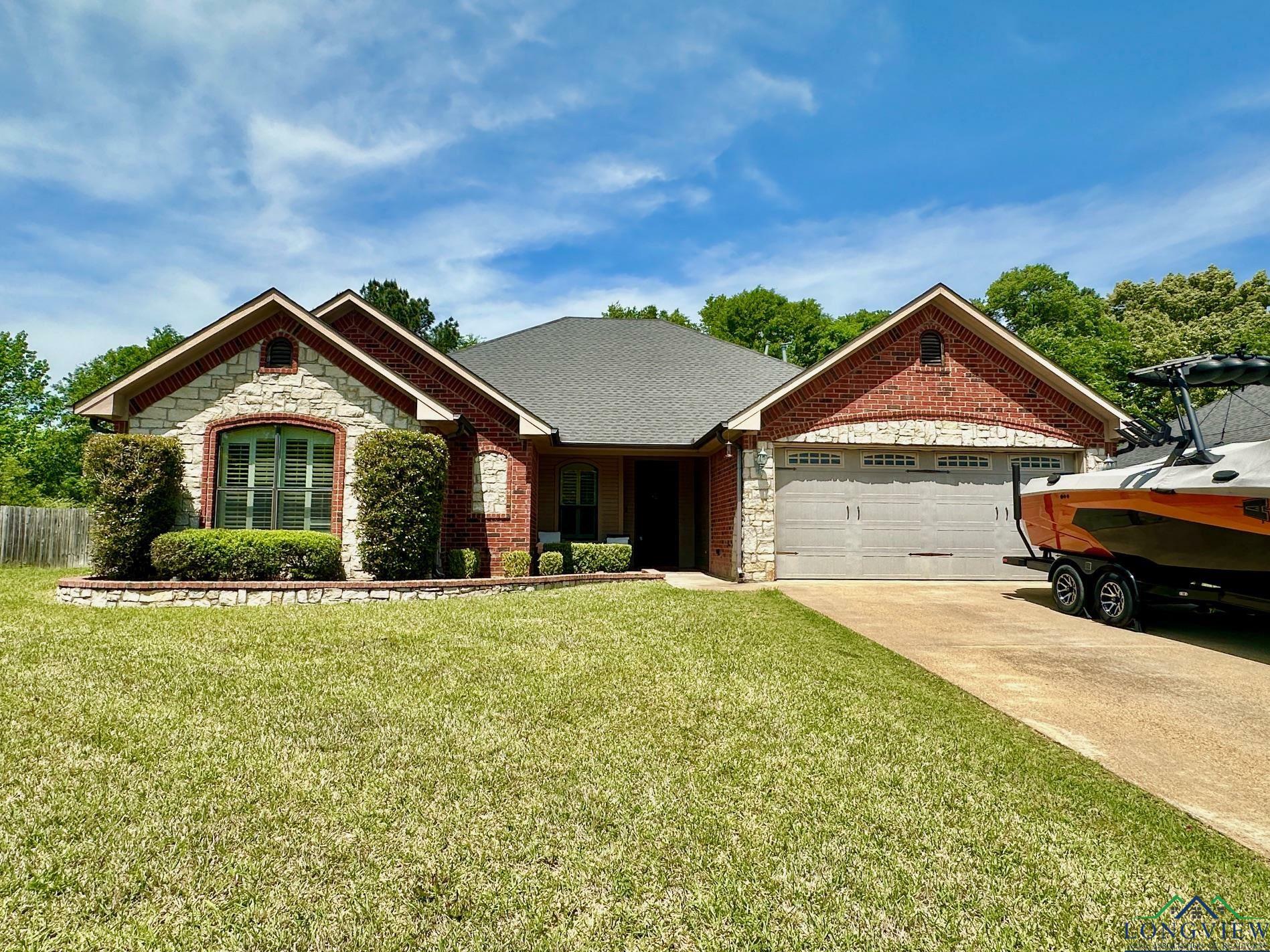 809 Crepe Myrtle  Longview TX 75604 photo