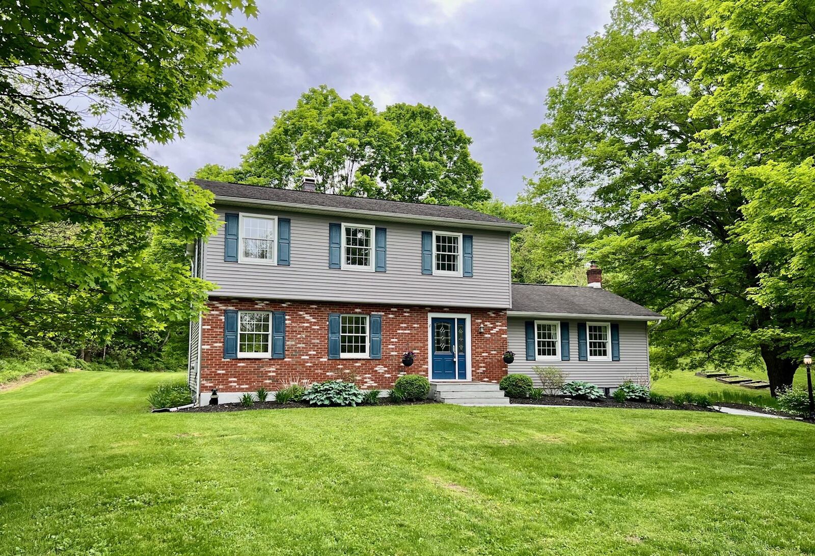 Property Photo:  452 Hibernia Road  NY 12578 