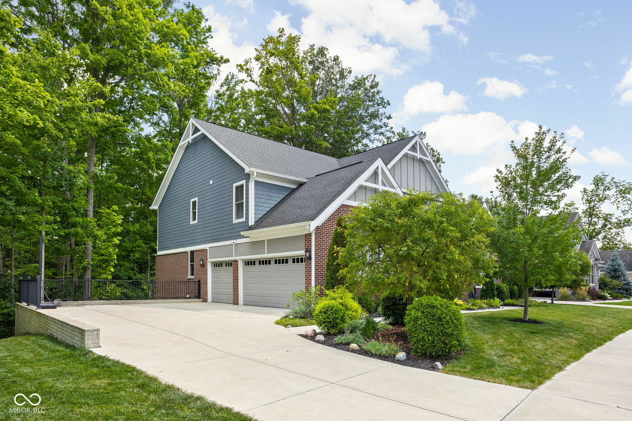 Property Photo: 6504 W May Apple Drive IN 46055