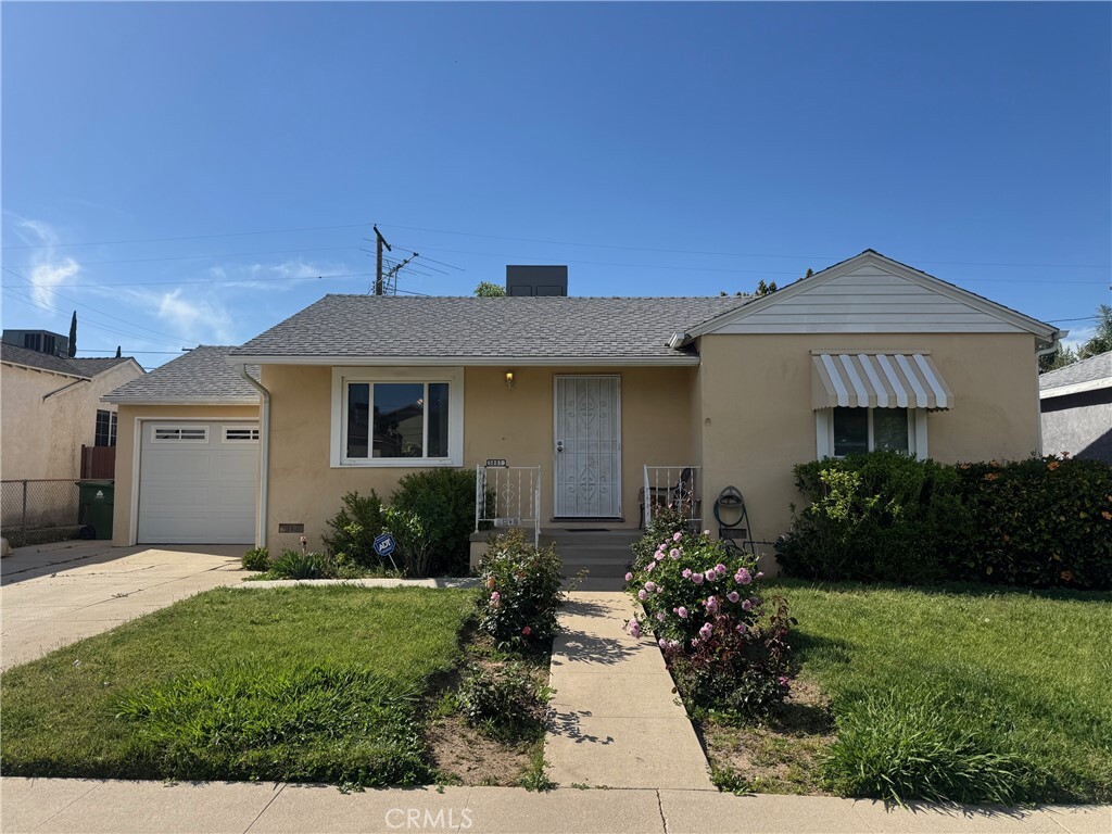 5807 Balcom Avenue  Encino CA 91316 photo