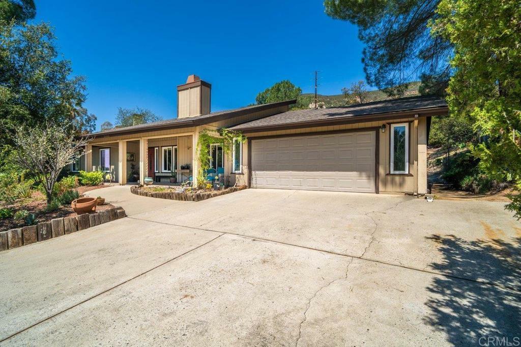 Property Photo:  24460 Rutherford Rd  CA 92065 
