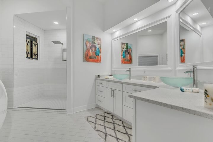 Property Photo:  811 Borum Rd  TN 37015 