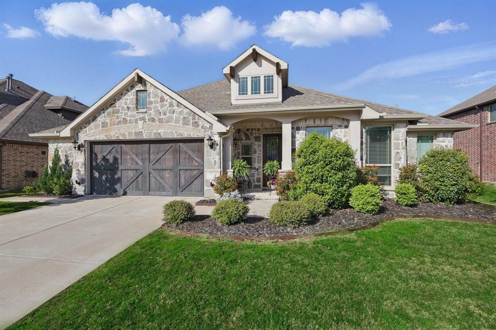 Property Photo: 1057 Canterbury Lane TX 75126