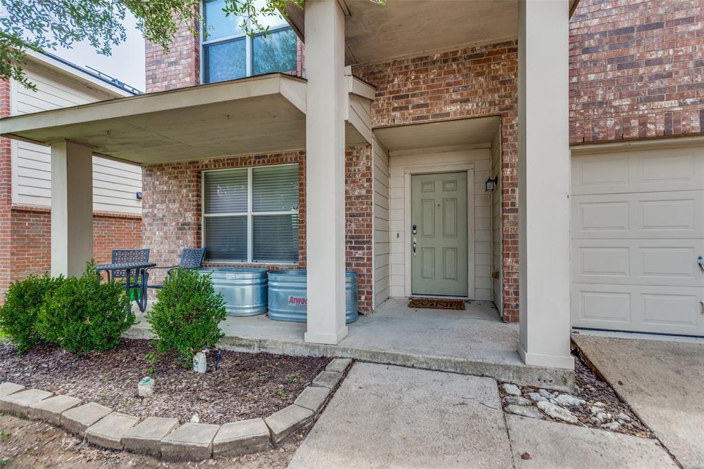 Property Photo: 9877 Osprey Drive TX 76108