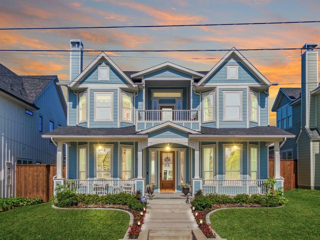 403 N Rogers Street  Waxahachie TX 75165 photo