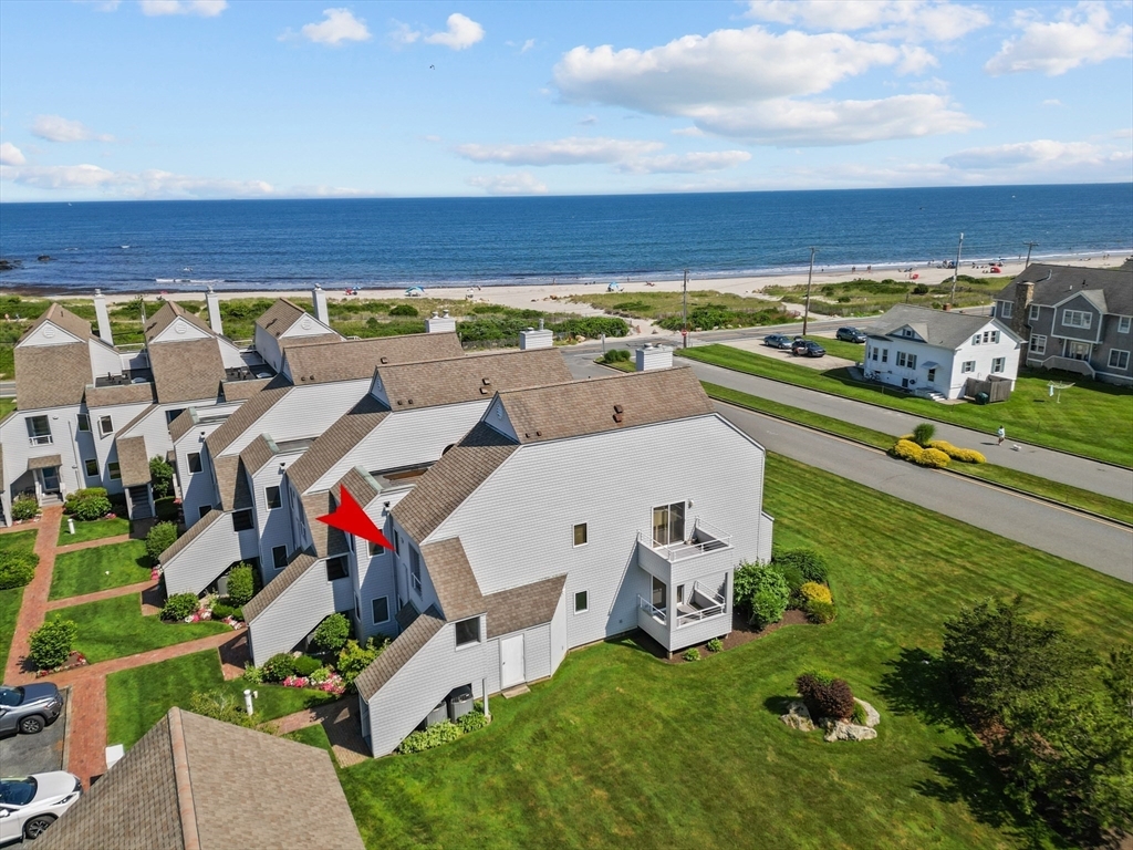 Property Photo:  201 Bellevue Ct 201  RI 02882 