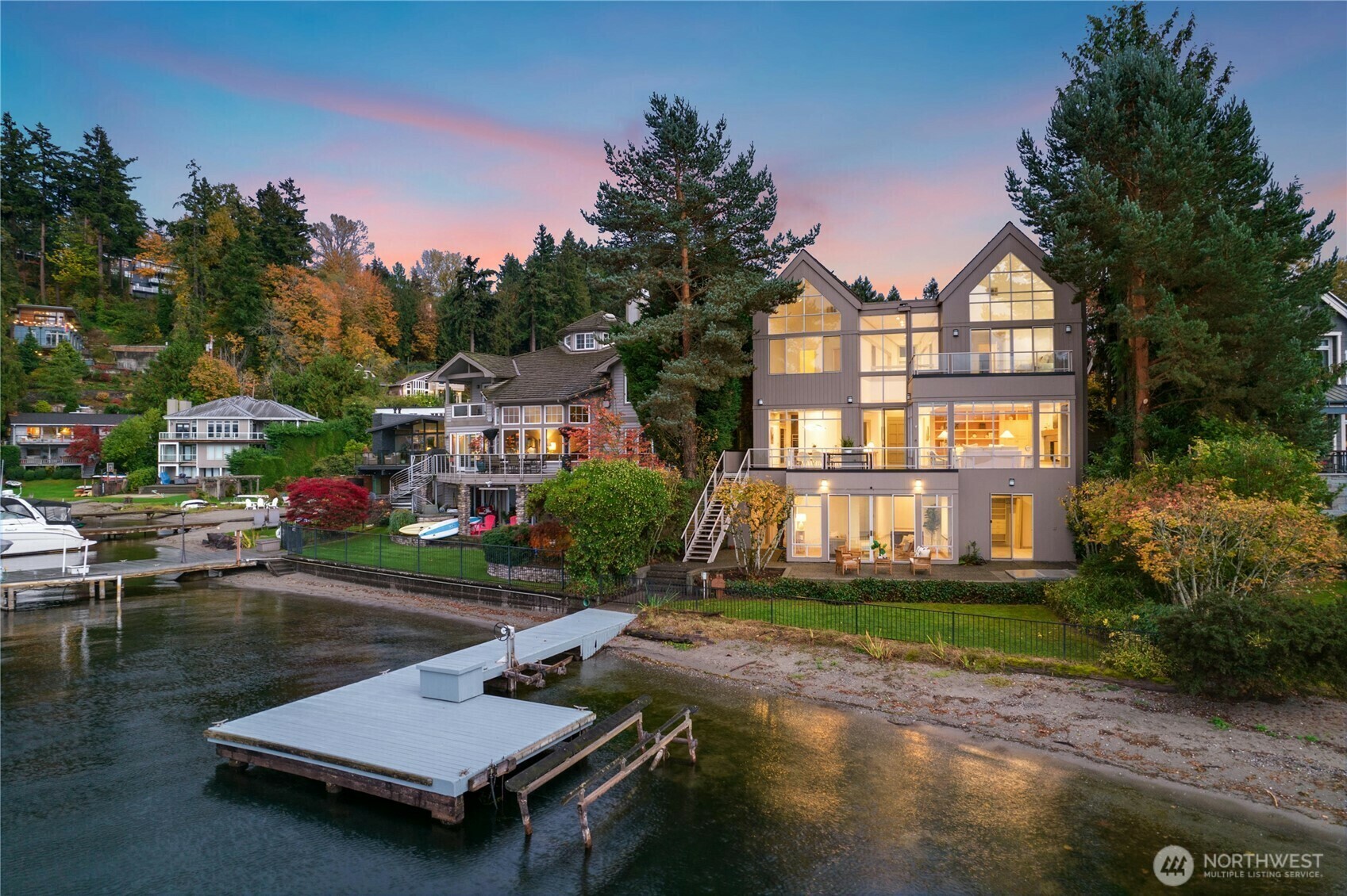 Property Photo: 5810 NE Arrowhead Drive WA 98028