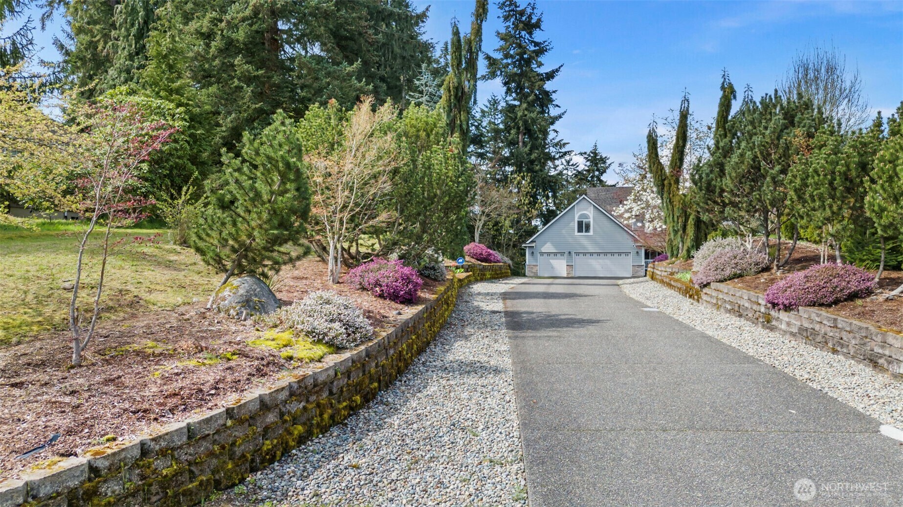 Property Photo: 1716 7th Street SE WA 98372