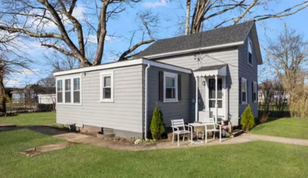 32 Northup Street  Warwick RI 02889 photo