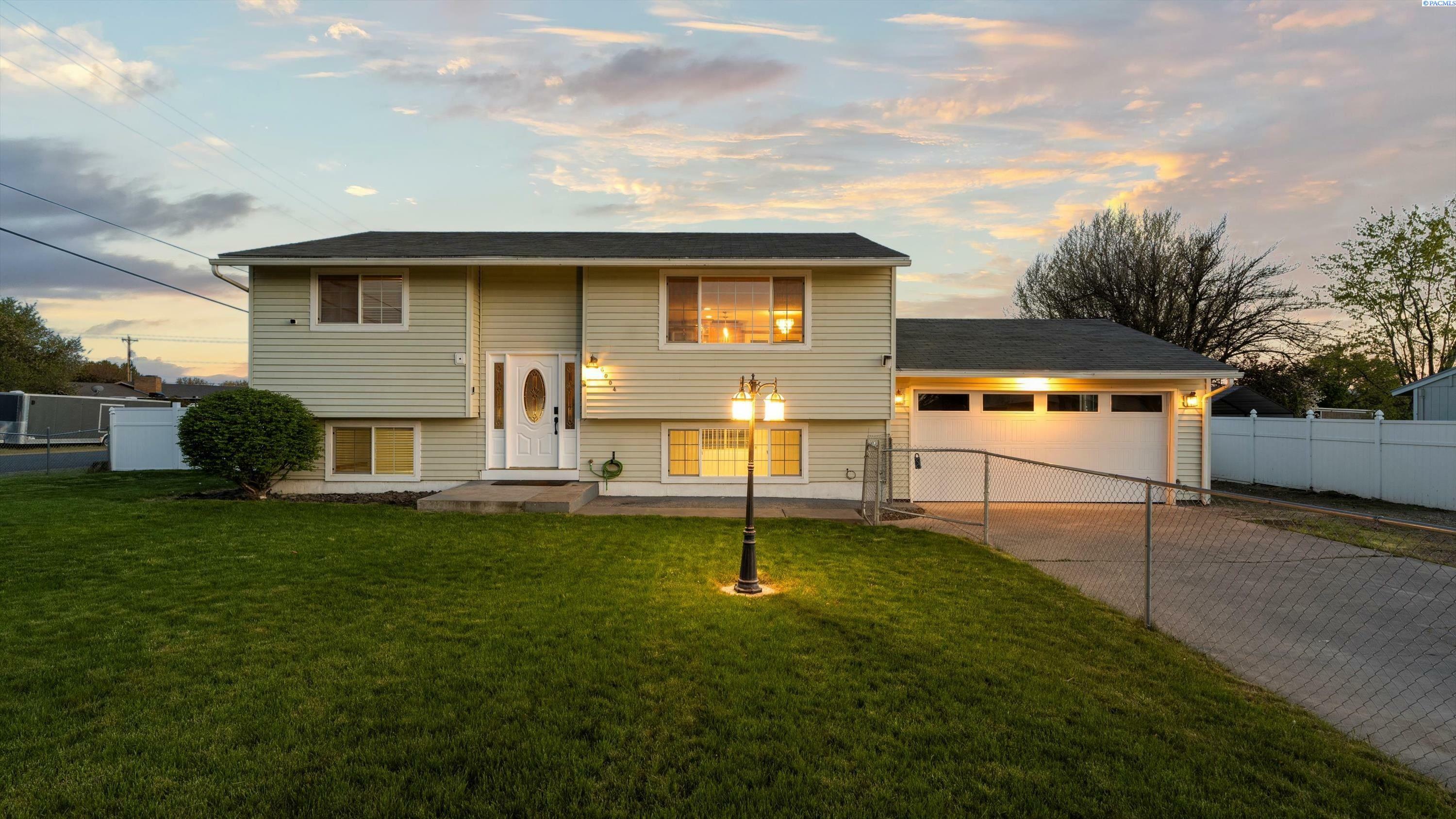 Property Photo: 6004 W Melville Road WA 99301